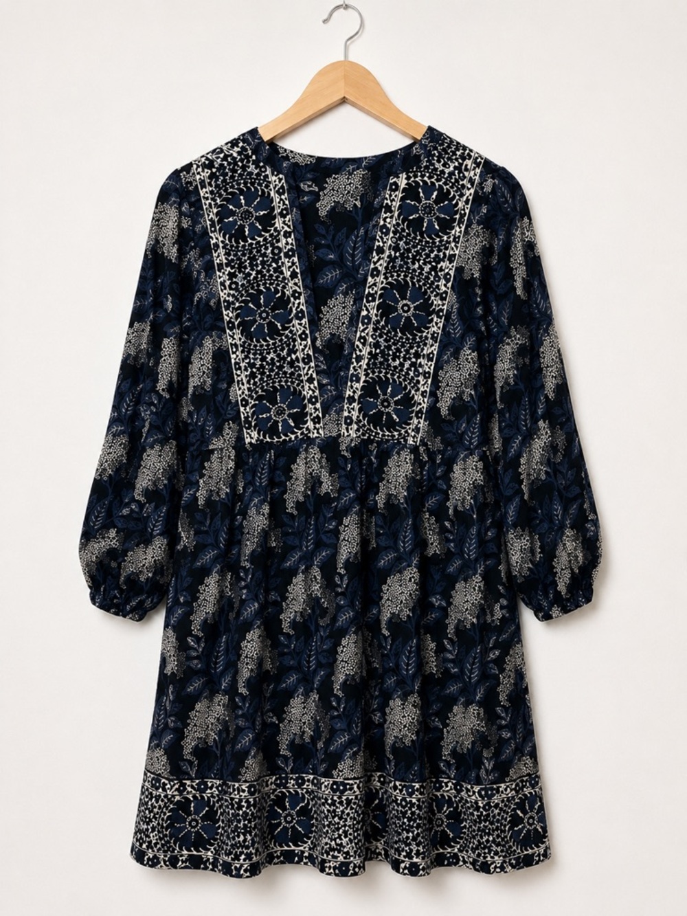 ba&sh Navy Floral Boho Tie-Neck Babydoll Dress - size 6 - Picture 2 of 7